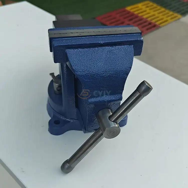 ইউটিলিটি বেঞ্চ ভিস